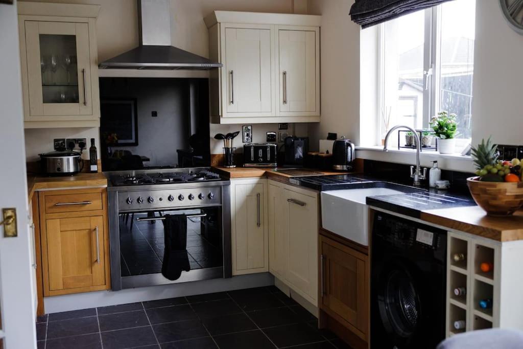 باليكاسل White Hall House - Causeway Coast & Glens المظهر الخارجي الصورة